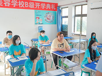 圣寵寵物美容學校開學典禮