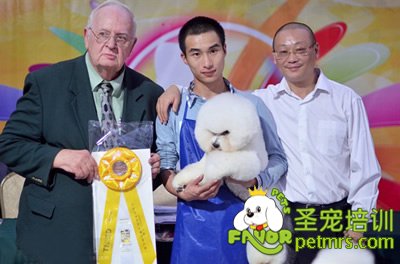 圣寵李博昭老師獲獎現場
