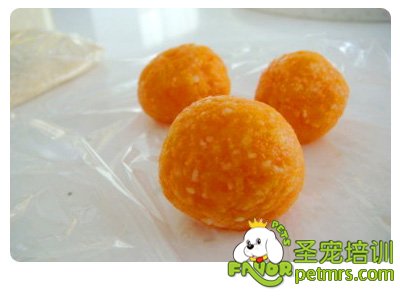 狗狗月餅做法