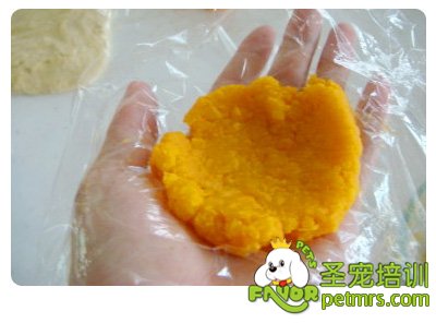 狗狗月餅做法
