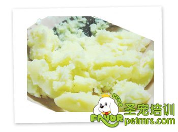 狗狗食譜之羊肉雞蛋馬鈴薯沙拉