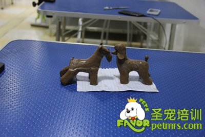圣寵寵物陶藝課學員作品
