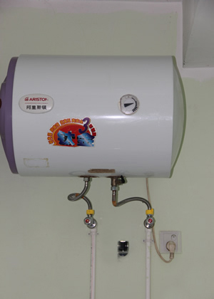 熱水器