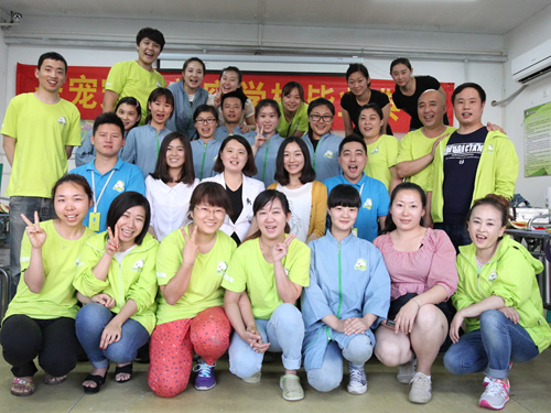 圣寵寵物38期美容班集體合影